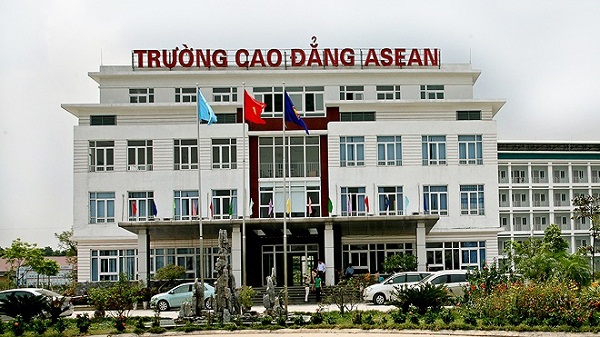 Trường cao đẳng y dược ASEAN