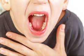Các phương pháp điều trị u mạch vòm họng là gì?