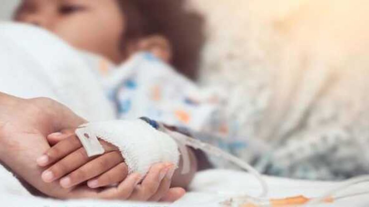 Các triệu chứng của bệnh bạch cầu ở trẻ em là gì?