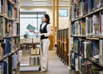 Ngành thông tin thư viện là ngành gì? Top 4 trường đào tạo uy tín hấp dẫn