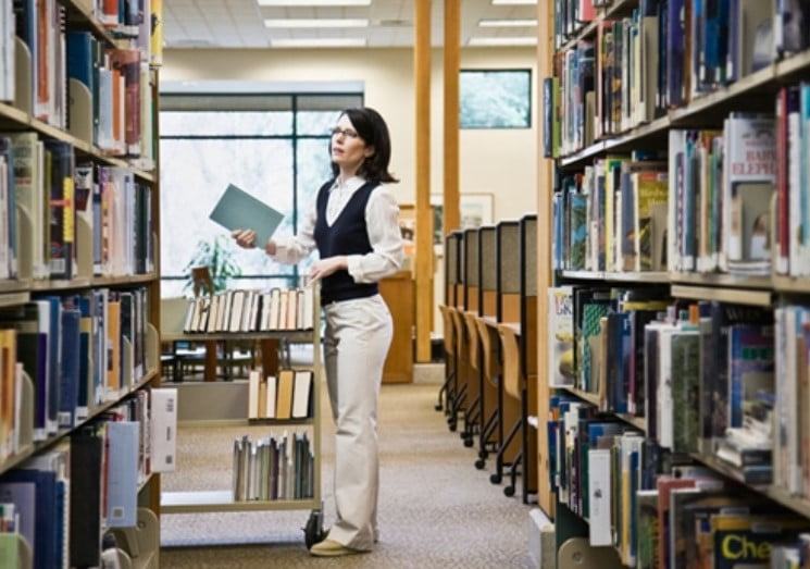 Ngành thông tin thư viện sẽ làm gì sau khi tốt nghiệp